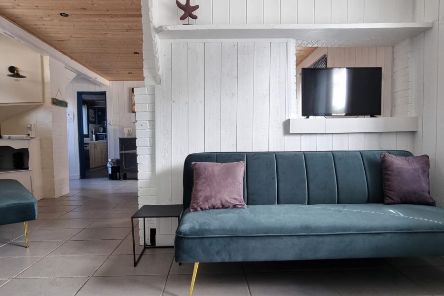 Salon avec 3 banquettes