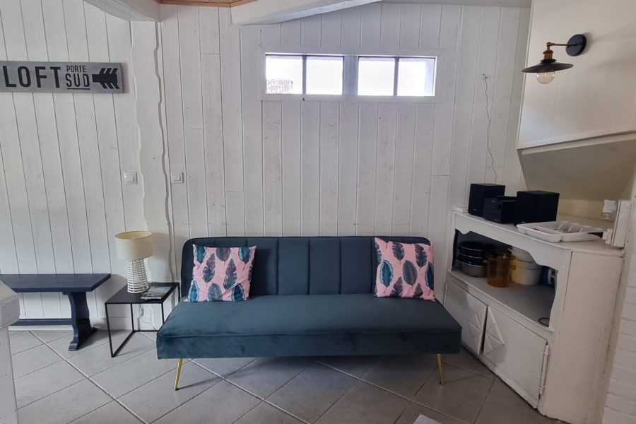 Salon avec 3 banquettes